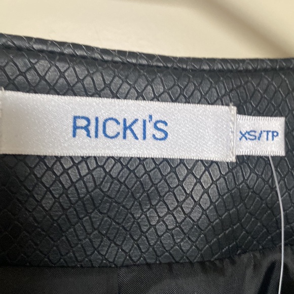 RICKIs Faux Leather Jacket - Picture 4 of 6